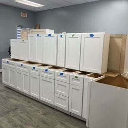 12 Piece Kitchen Cabinets - Starting At $2,700