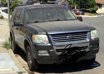 2010 Ford Explorer