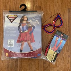 Supergirl Med Child's Costume + boot covers and mask