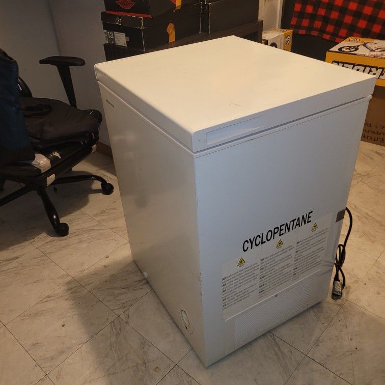 Hisense Deep Freezer