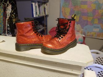 Dr. Martens Doc Marten's Glitter Red 12c