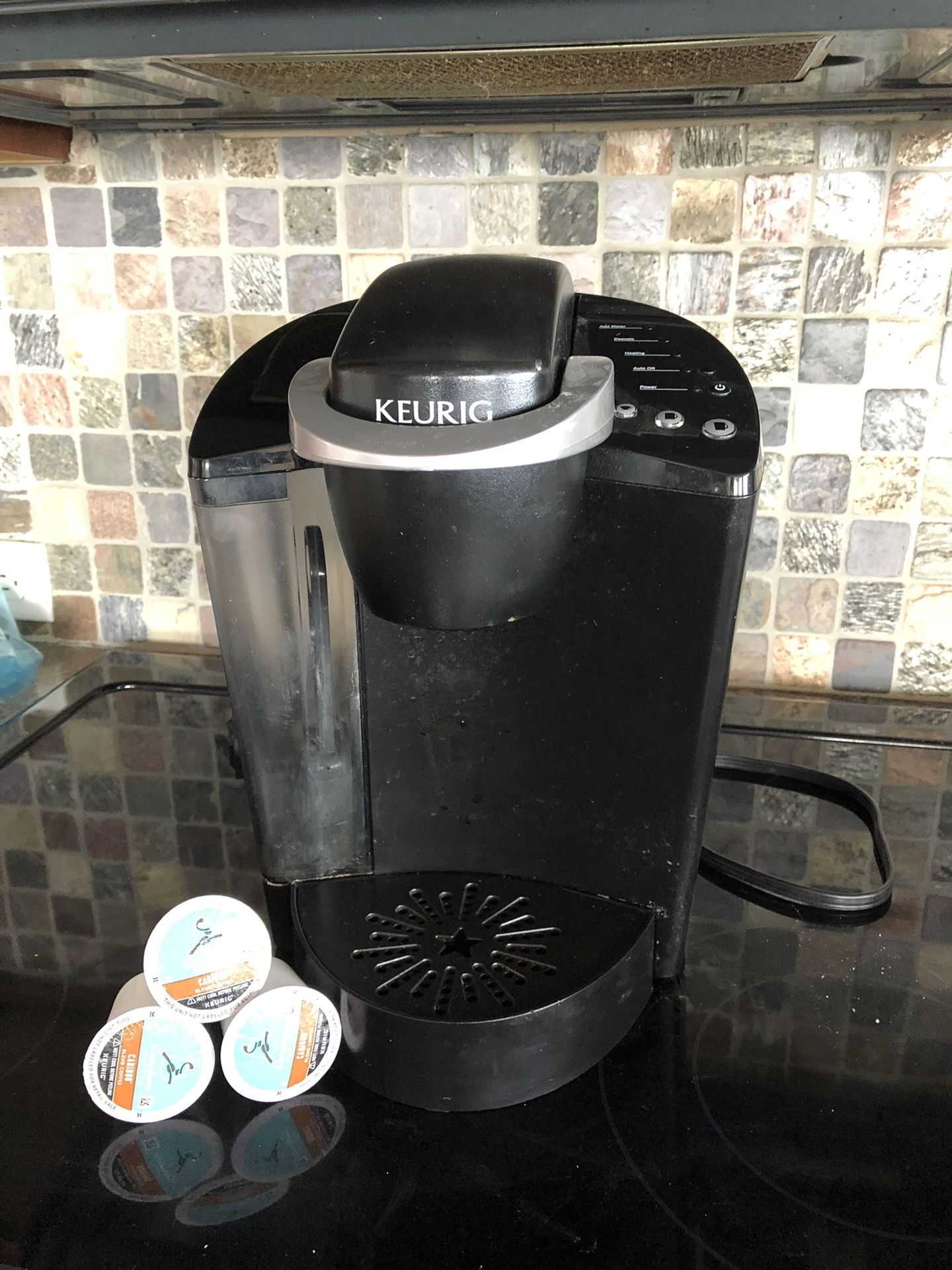 Keurig Coffee Maker And 55 Pods 