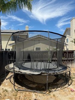 FREE!!! Large trampoline
