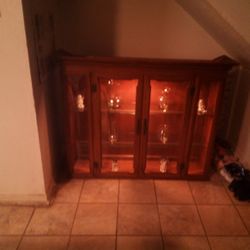 China Cabinet With Light Inside