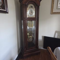Grand Fathet Clock. Woward MILLER