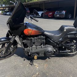 2022 Harley Street Bob