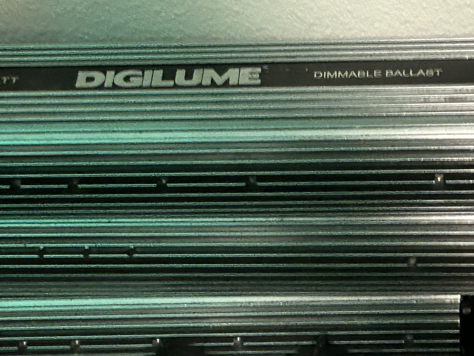 3 Digilume 1000 W Dimmable Ballasts