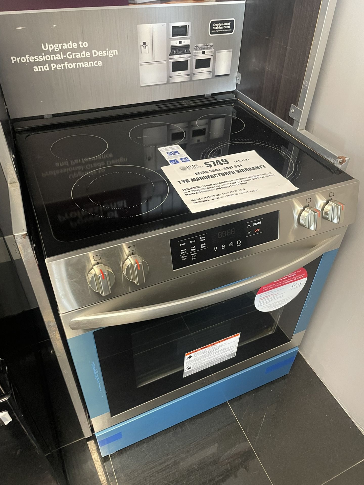 Frigidaire Stainless Glass Top Stove New Slide In