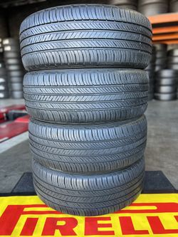 4 Used Tires Kumho Crugen HP72 (275/50/22 llantas Usadas 