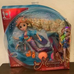 New Mermaid High Finly Doll Set