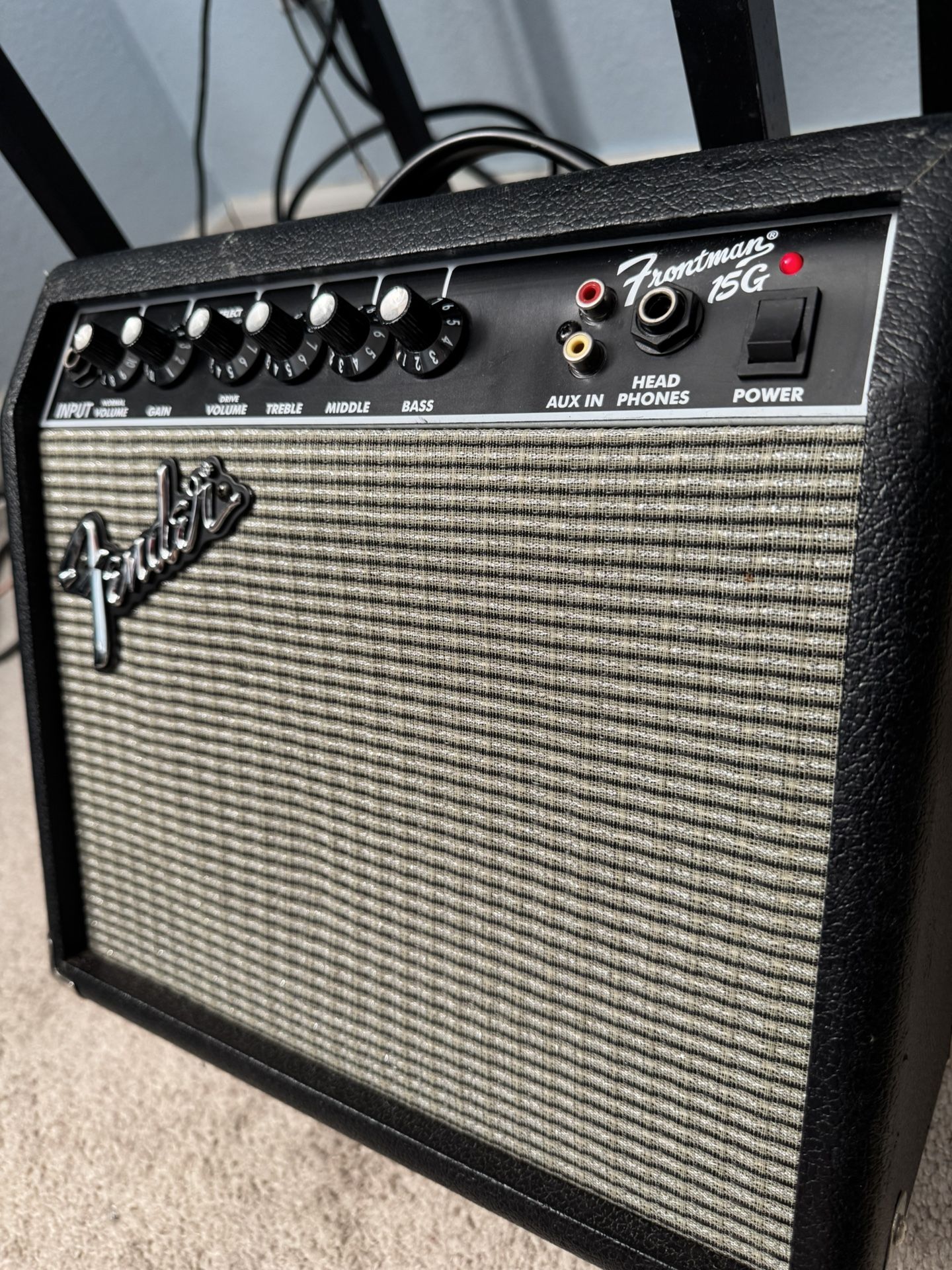 FENDER Frontman 15g Guitar Amp in Great Condition