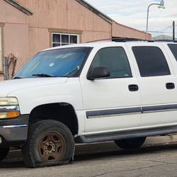 2003 SUBURBAN