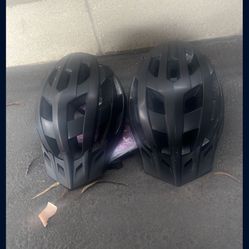1 Bicycle Helmet
