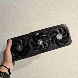 Rtx 5070 12gb, Ryzen 7 7800x3d LOOKING TO TRADE FOR BETTER GPU!!