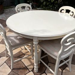 Light Butter Cream Round Dinning Table 60”