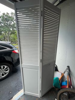 36” wood closet bifold door