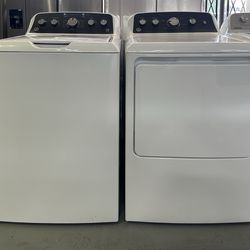 GE 4.5 cu. ft. Top-Load Washer w/Agitator, 7.2 cu. ft. Vented Electric Dryer w/Auto Dry