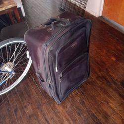 Gently used Travel luggage