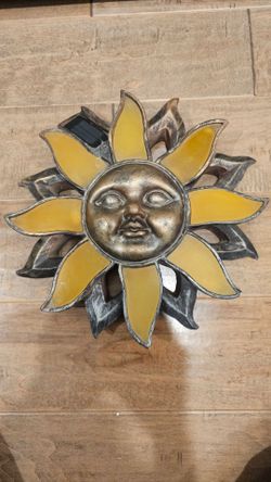 Solar Sun Face Garden Light Decor