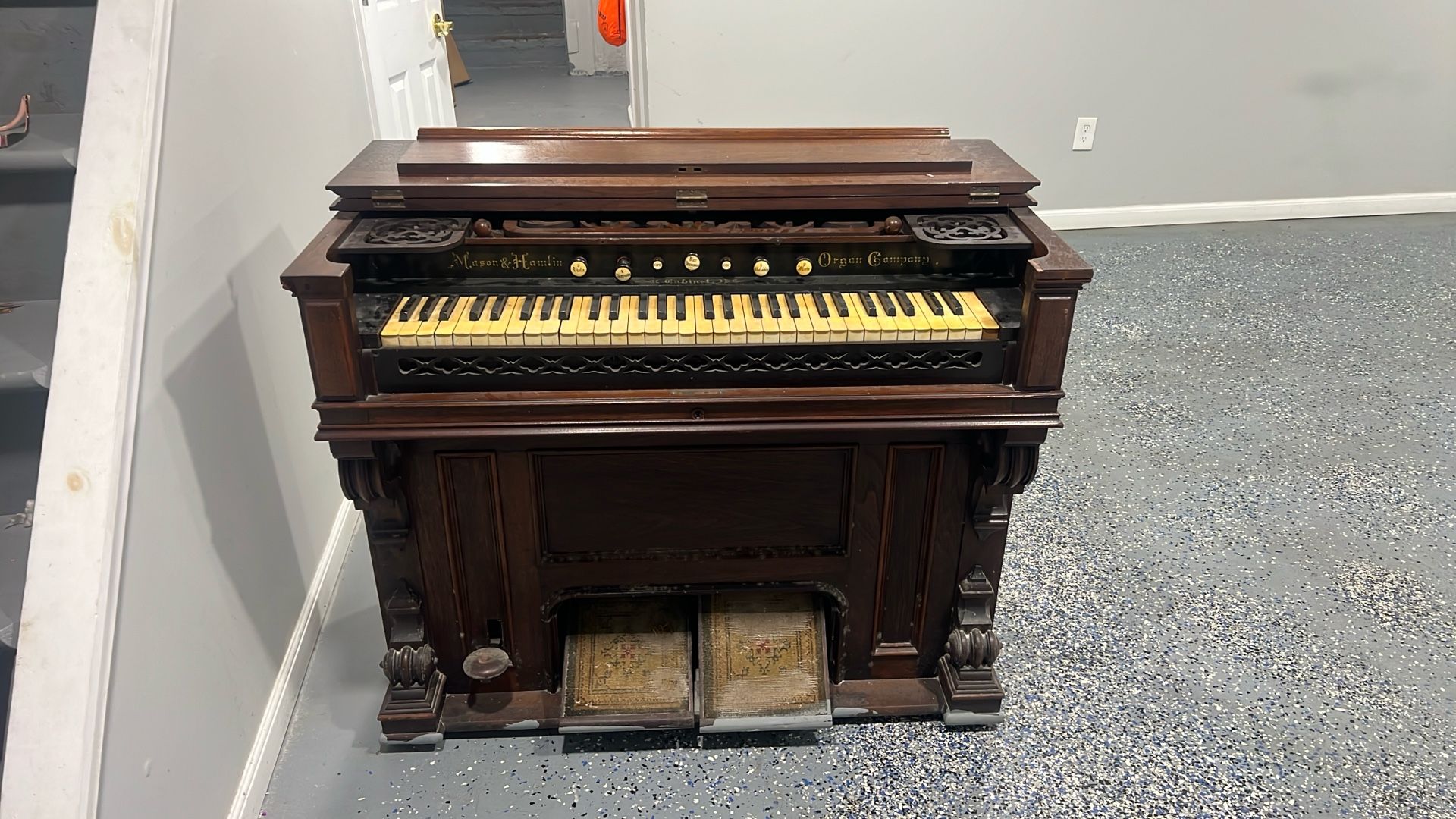 Mason & Hamlin Organ For Sale As Is