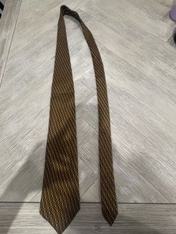 Fendi Men’s Silk Tie Brown Gold Black Geometric Pattern Logo Accent Designer