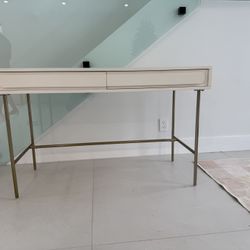 White Desk