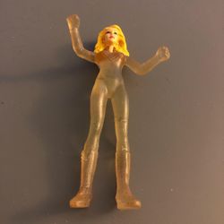 2005 Marvel Burger King Invisible Woman Toy ( turned invisible in water ) Back is dirty