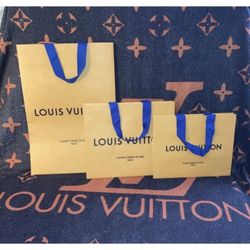 LOUIS VUITTON Shopping Bags 3 Different Sizes Lot.