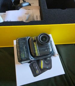 Insta 360 Go Ultra Tradej Pogačar Edition