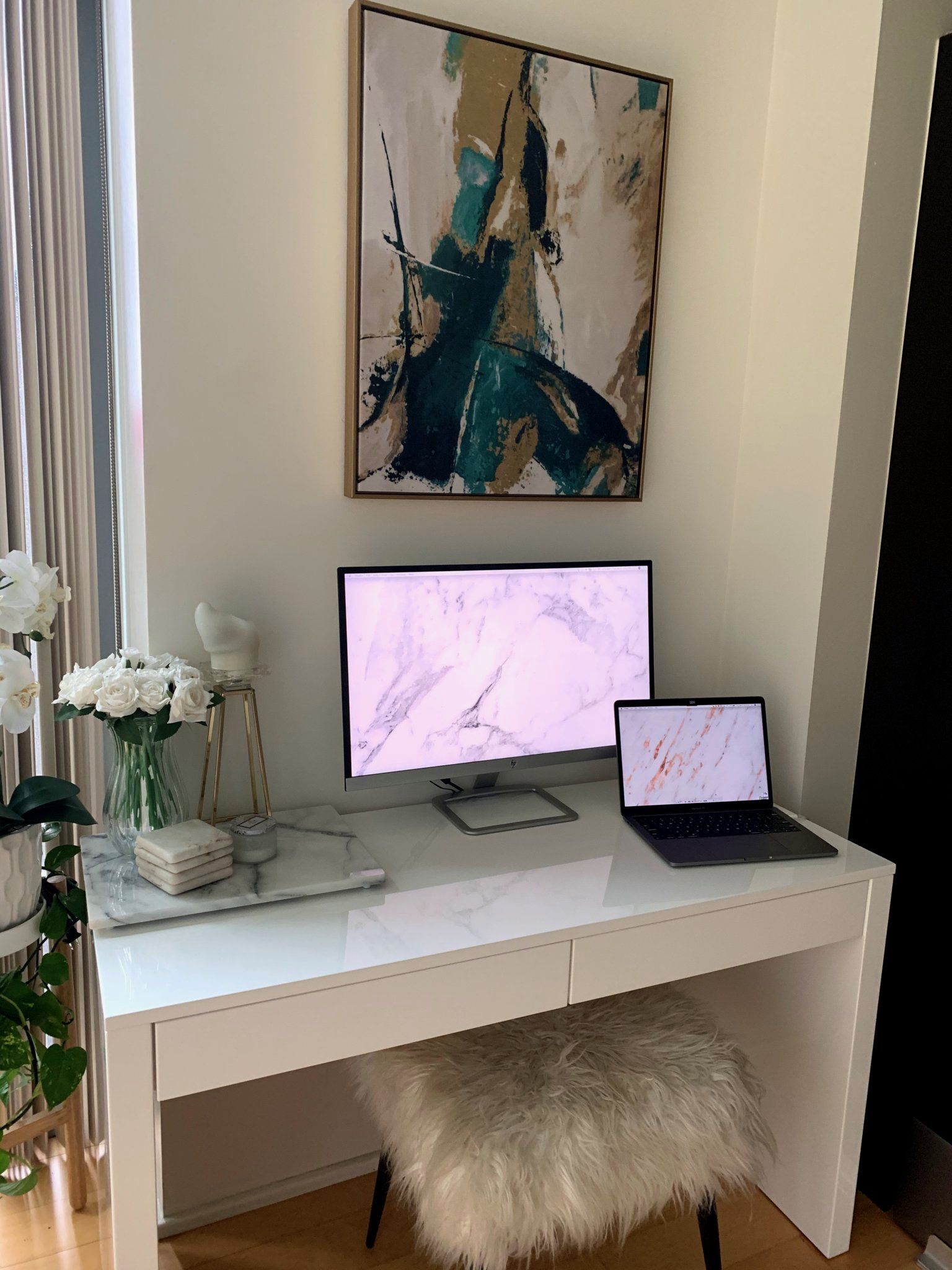 CB2 White Modern Desk | RUNWAY WHITE LACQUER DESK