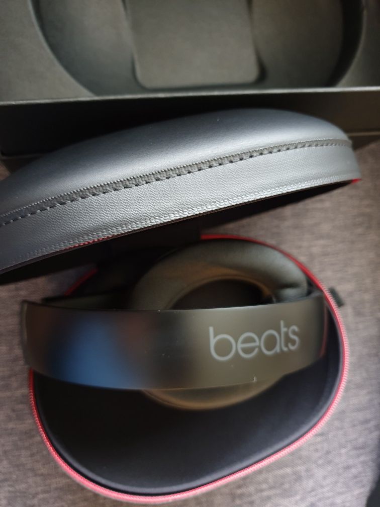 Beats Studio 3 Wireless Bluetooth Headphone (Black) original Beats