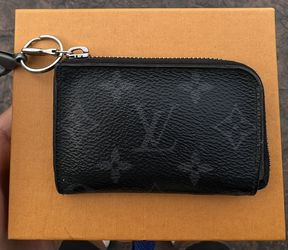 Louis Vuitton Louis Vuitton wallet / coin purse/ card holder / key pouch Louis Vuitton wallet / coin purse/ card holder / key pouch