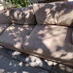 Sectional Couches Free Delivery 🚚