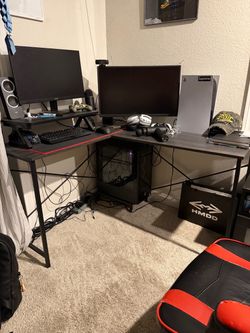 L shaped Desk