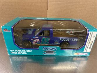 1999 Racing Champions JACK SPRAGUE #24 GMAC Financial Craftsman Truck 1/24