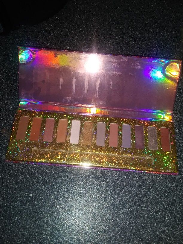 Eyeshadow!!