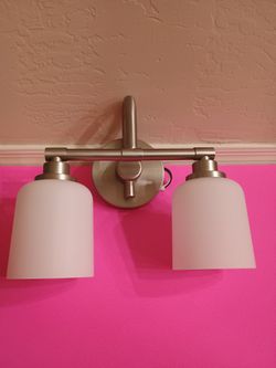 Vanity Light (New) Feiss Reiser. Deer Vly 67th Ave 85310