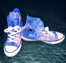 Rare Woman's Super Nova Converse Size 8