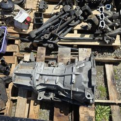 07 Jeep Jk Sahara Parts + Transmission