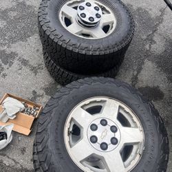 Lt265/70r/17 Wheel & Tire 