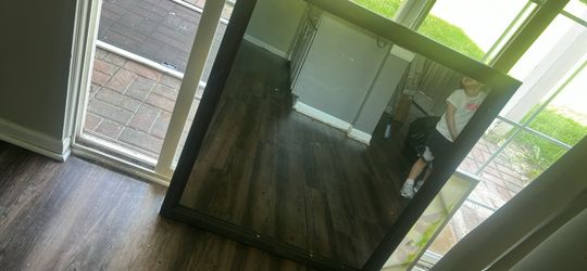 wall mirror