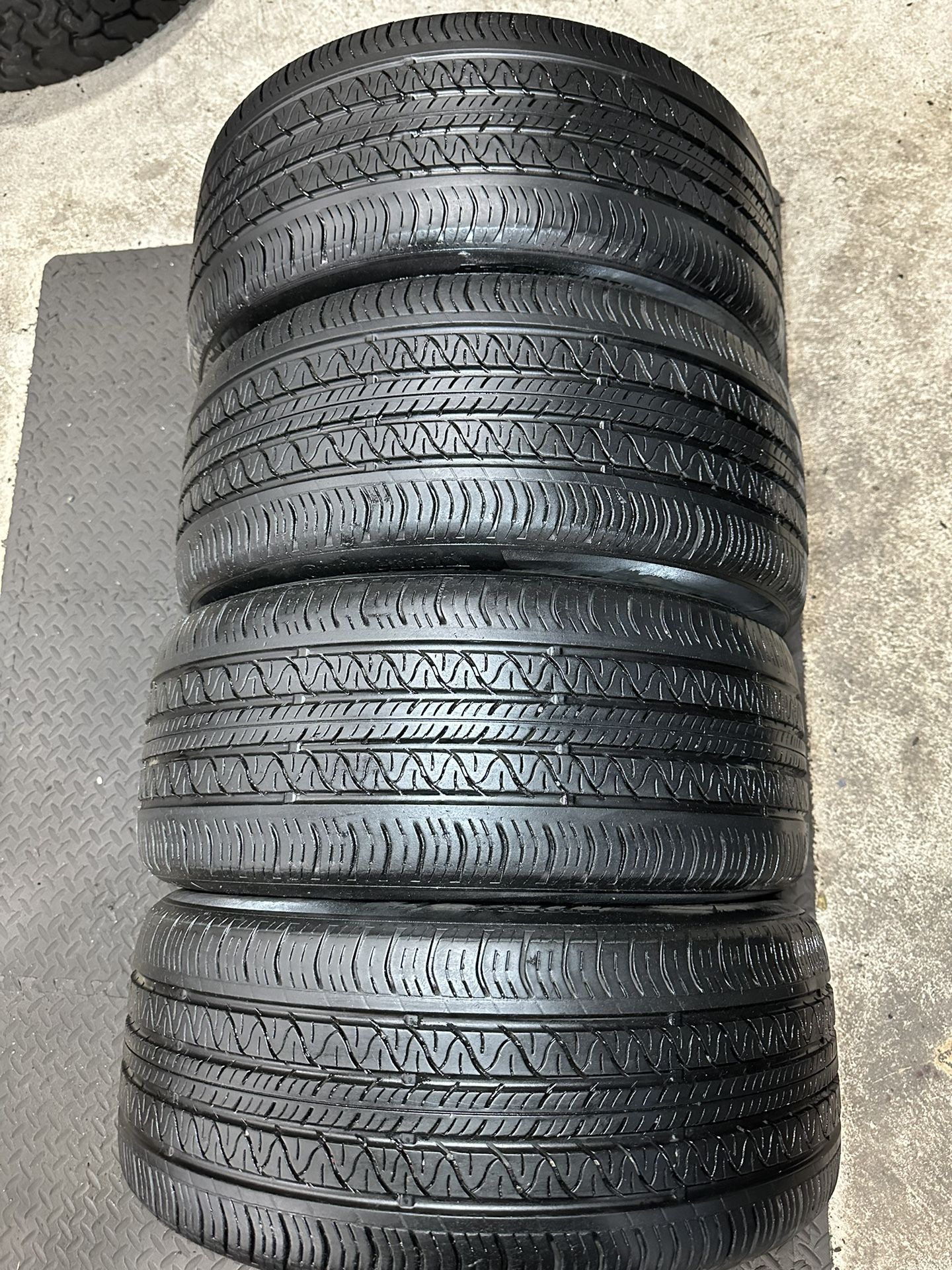 235 40 19 CONTINENTAL PRO CONTACT RX T1 (TESLA)