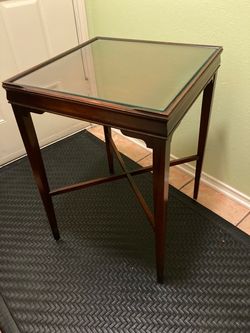 $50- Mahogany Wood Side Table with Removable Glass Top