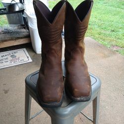 Like New Ariat Workhog Patriot Boots