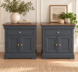 Pair of nightstands