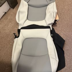2019 -2025 Toyota Rav 4 2 Tone FACTORY LEATHER