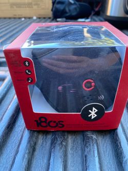 Headphones NEW in box 180s Bluetooth Headphone Wrap Around Earmuffs Make an offer!!