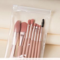 8-Piece Portable Makeup Brush Set with Storage Bag - Soft Hair Foundation & Eyeshadow Brushes for Practical Beauty