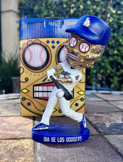 Dodgers Dia De Los Muertos Night Game Bobblehead 