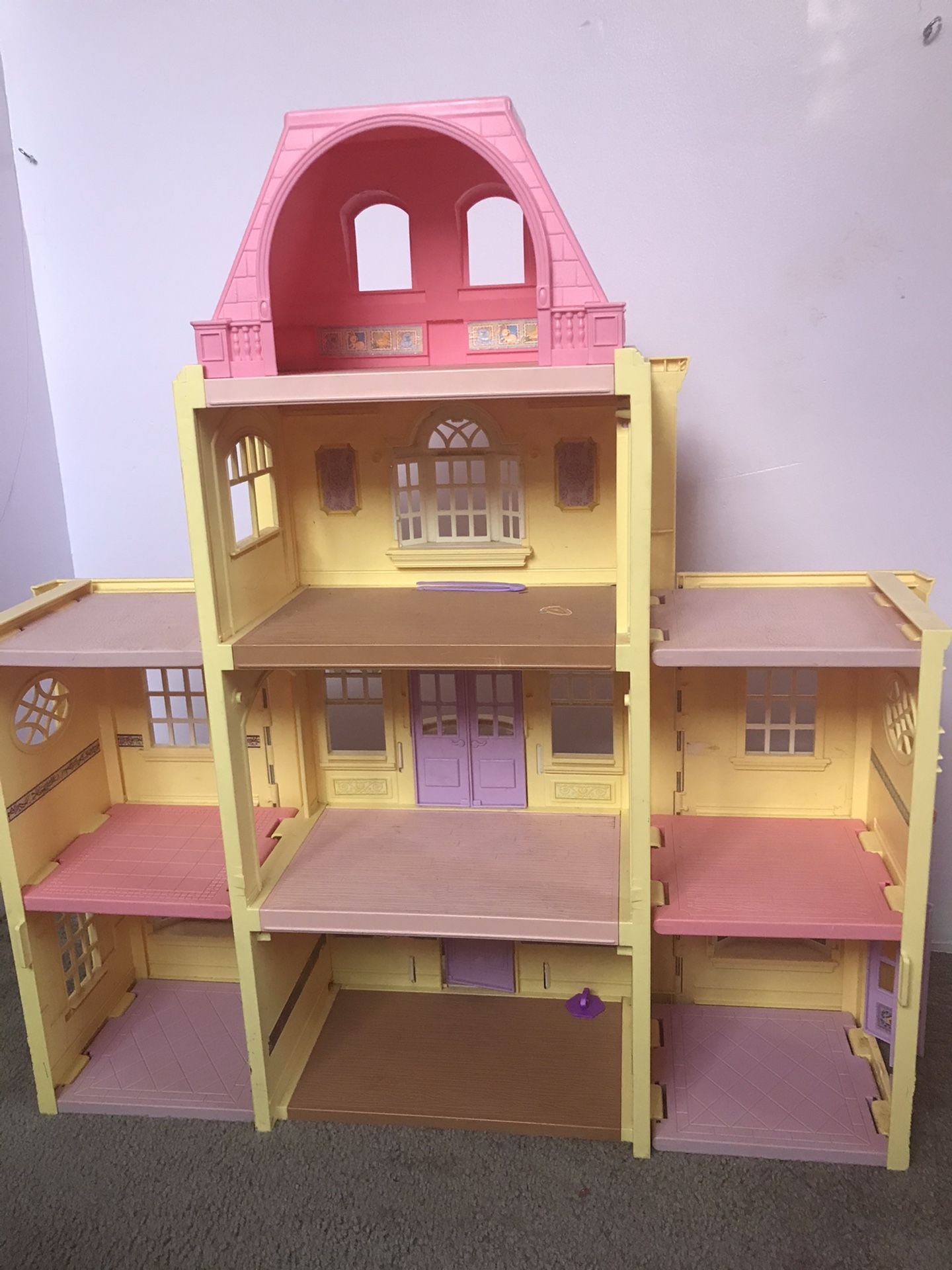 Doll house